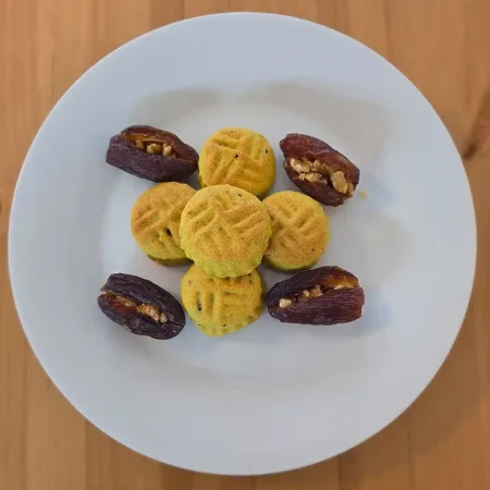 Orientalische Kekse mit Dattelfüllung, handgemacht vom Aleppo Al Shahba Catering in Berlin