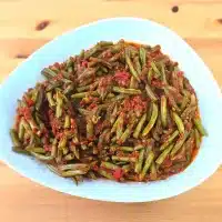 Grüne Bohnen mit Tomaten – Catering Berlin, veganes Gericht