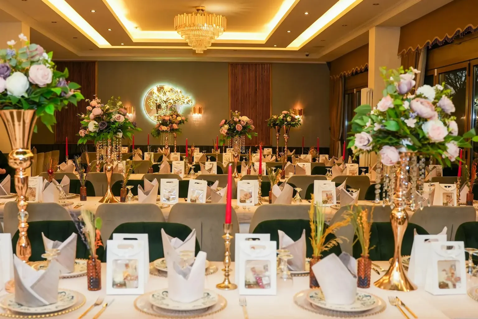 Hochzeitscatering Berlin mit elegantem Buffet, syrischen Spezialitäten und festlicher Eventgestaltung von Aleppo Catering